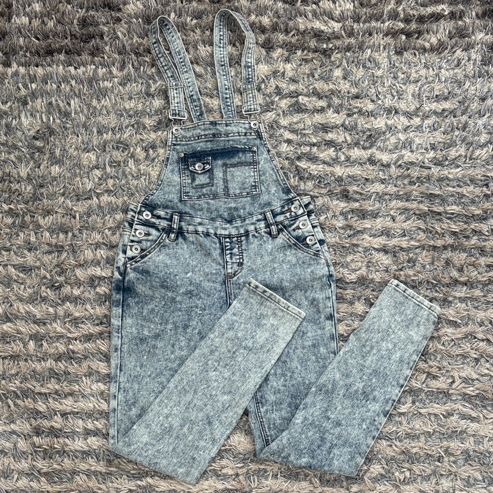 YMI Women's Acid Wash Denim Overall Jumpsuit, S/XS - Picture 7 of 9